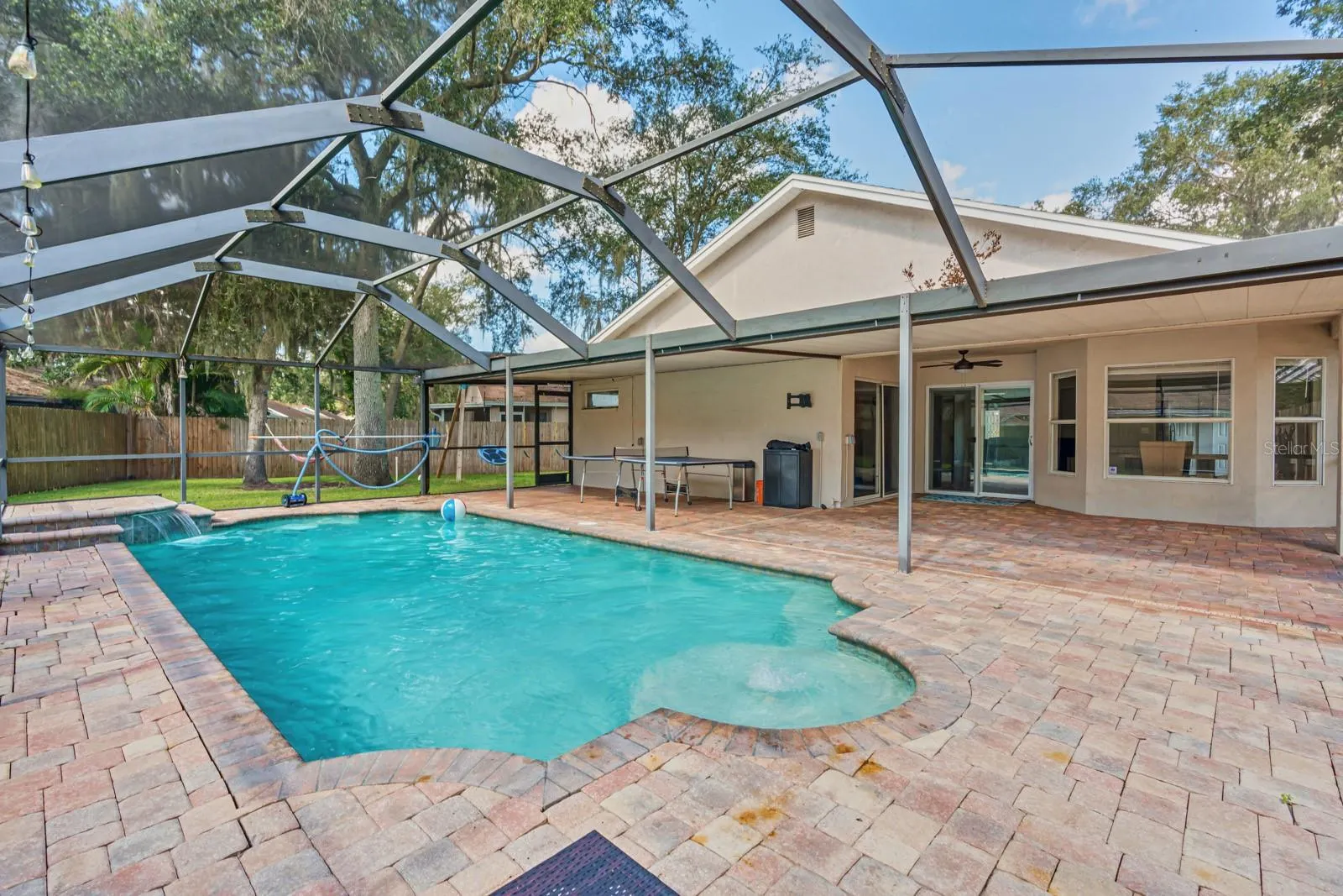 4626 PRESTON WOODS DR