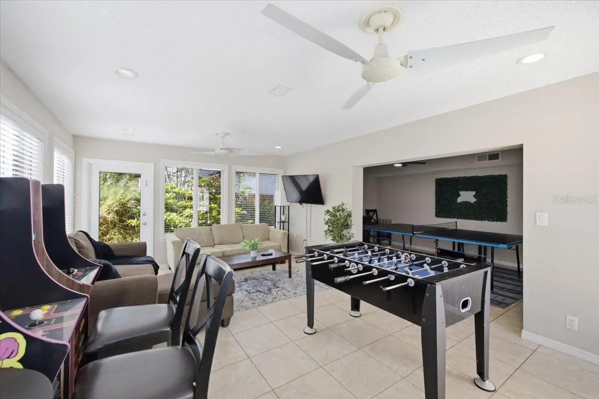 4710 TRAVERTINE DR