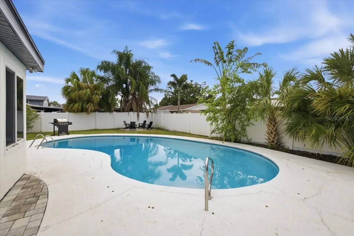 4710 TRAVERTINE DR
