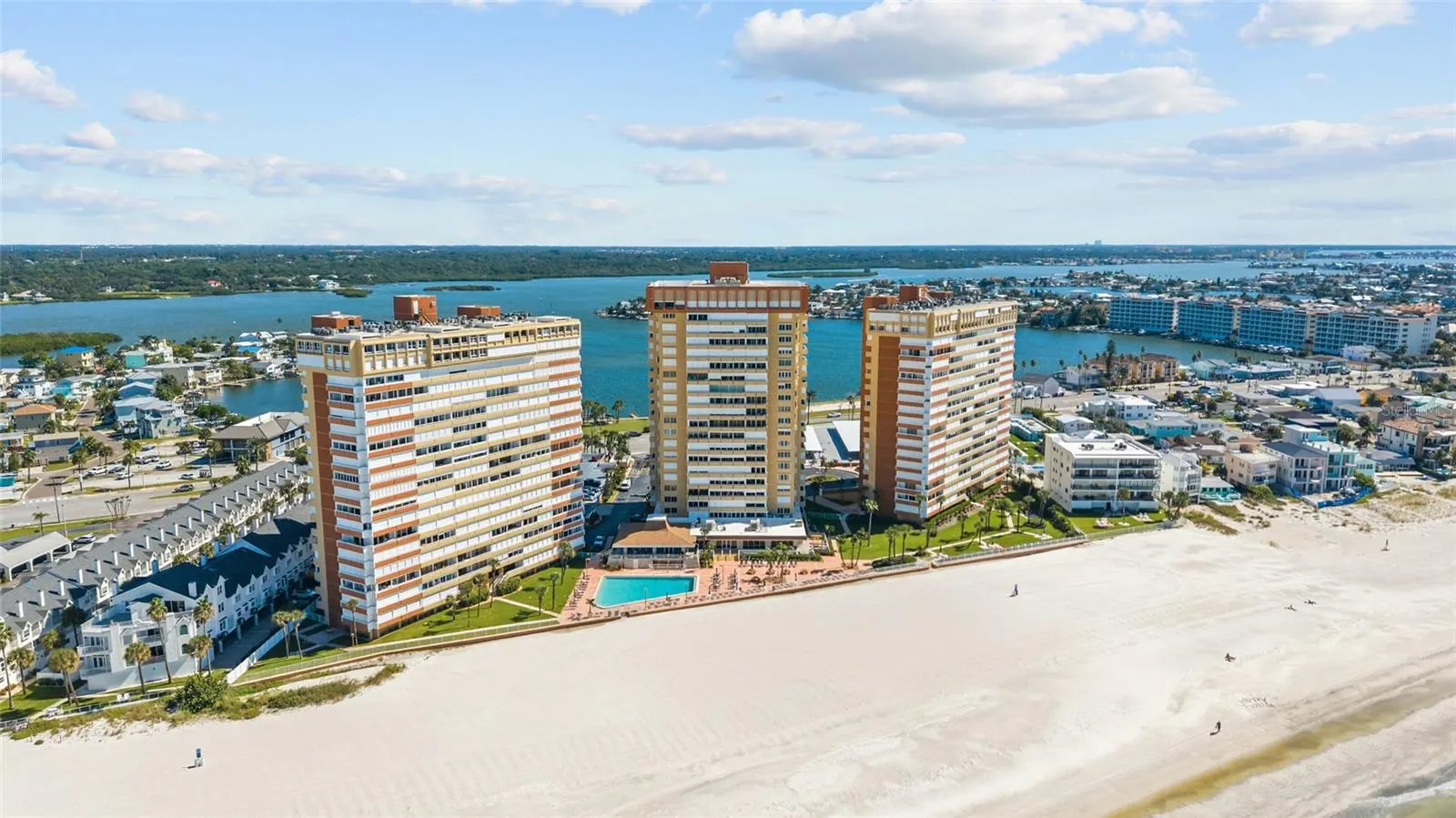 17920 GULF BLVD #302 #302