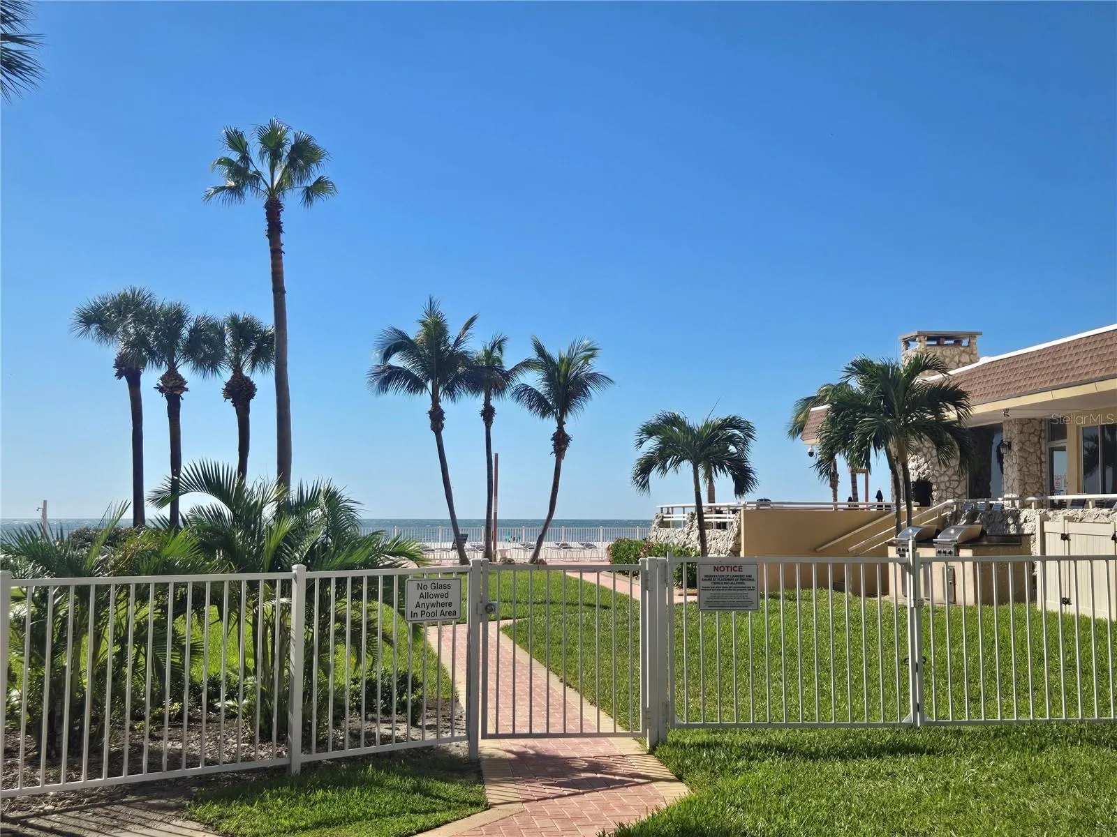 17920 GULF BLVD #302 #302
