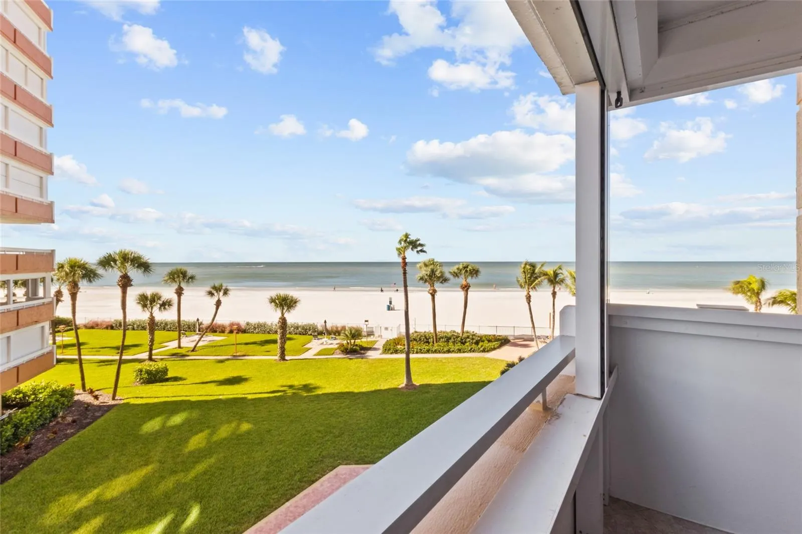17920 GULF BLVD #302 #302