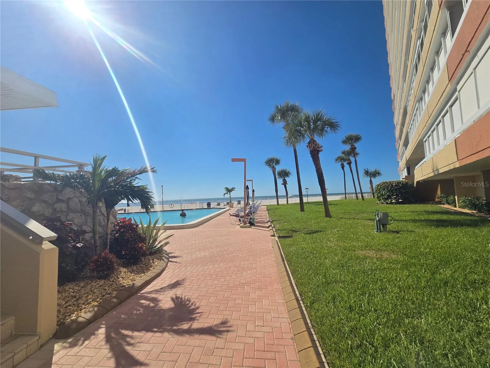 17920 GULF BLVD #302 #302