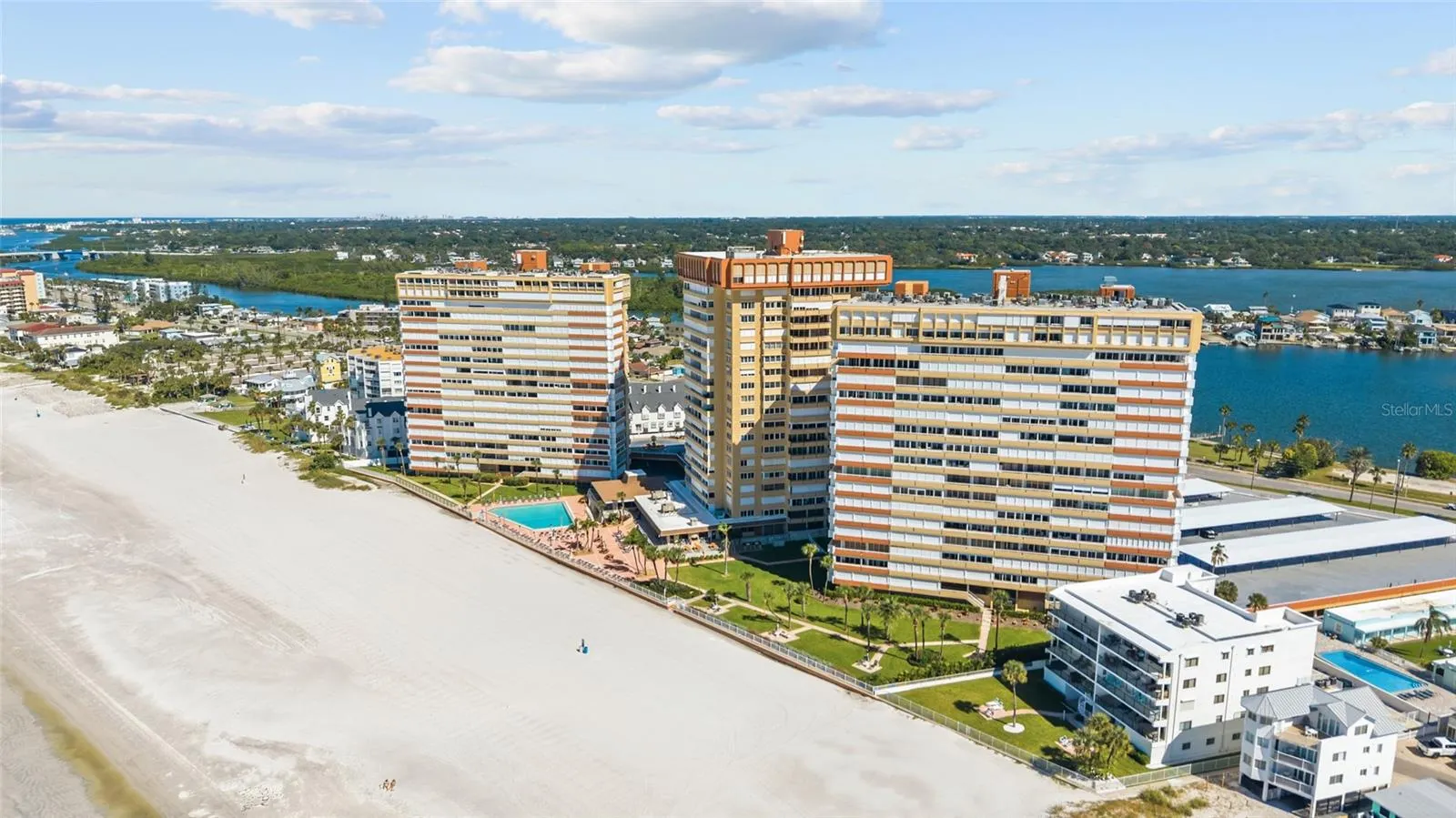 17920 GULF BLVD #302 #302