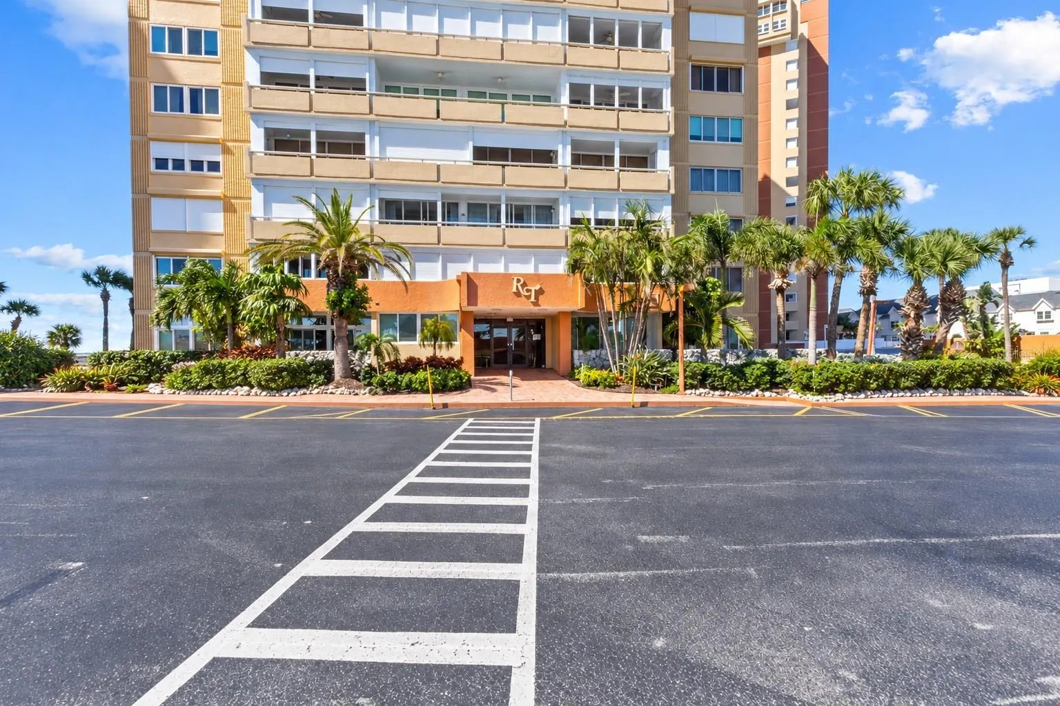 17920 GULF BLVD #302 #302