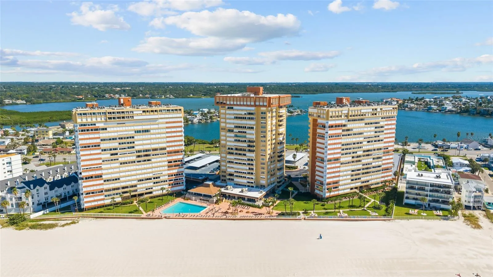 17920 GULF BLVD #302 #302