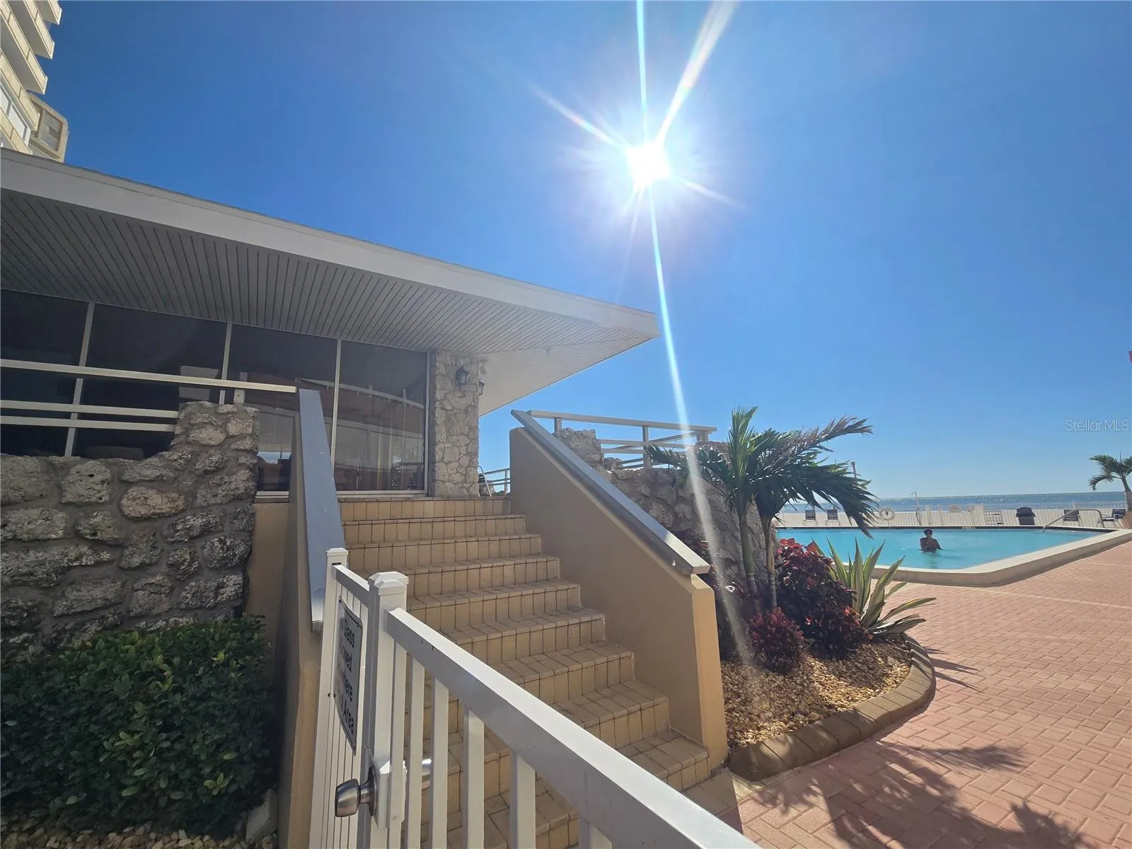 17920 GULF BLVD #302 #302