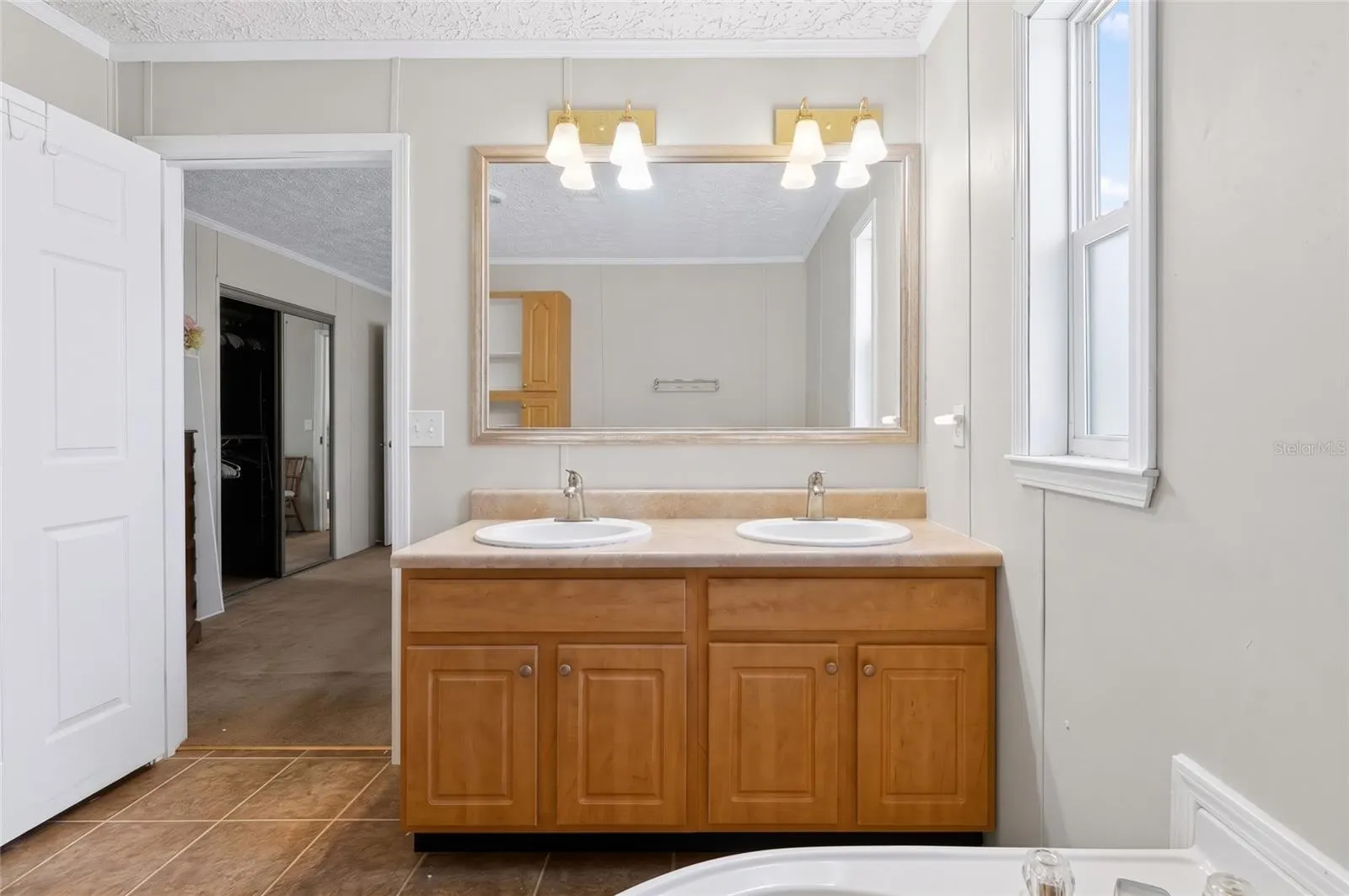 13616 LITEWOOD DR
