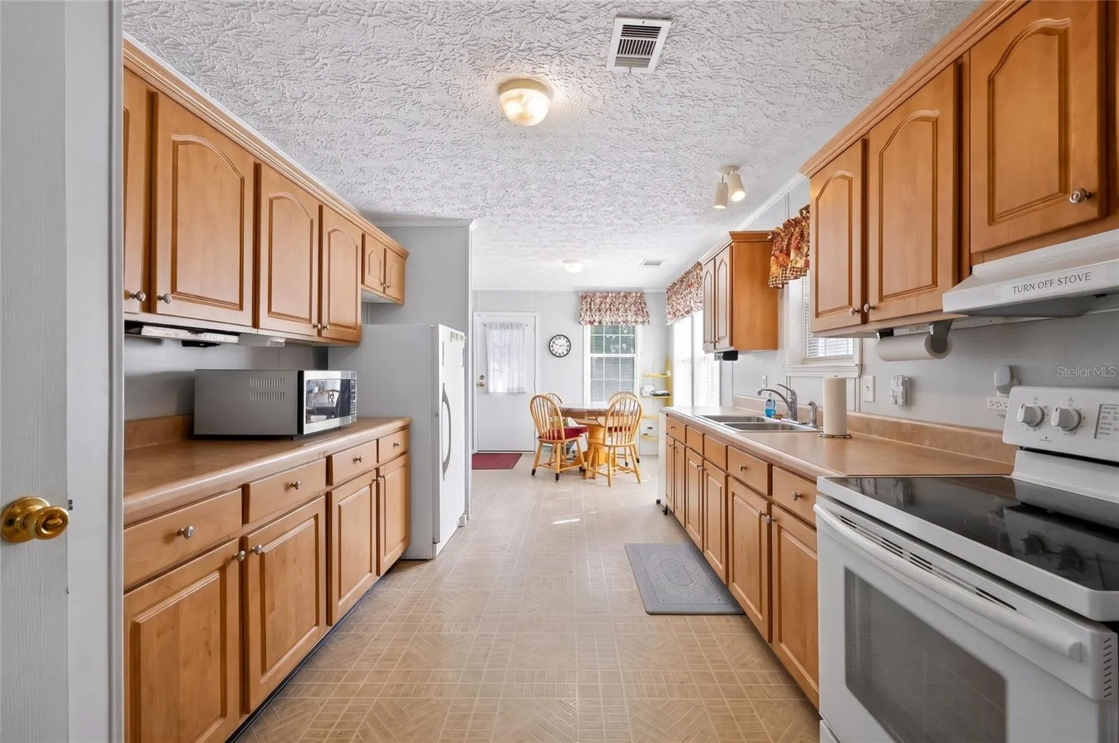 13616 LITEWOOD DR