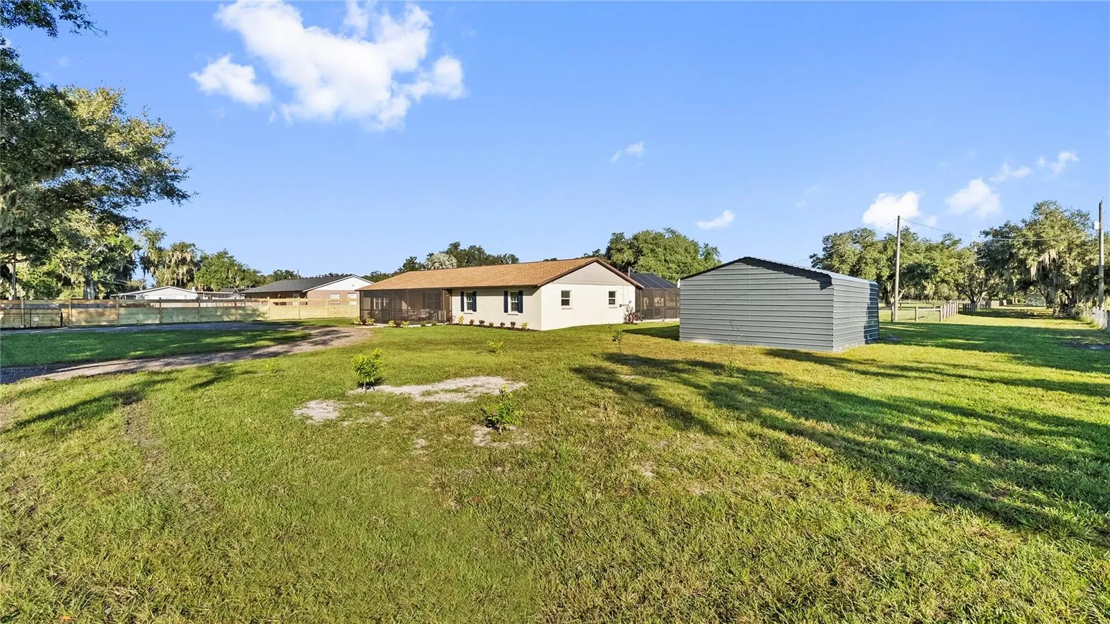 310 MOCCASIN HOLLOW RD