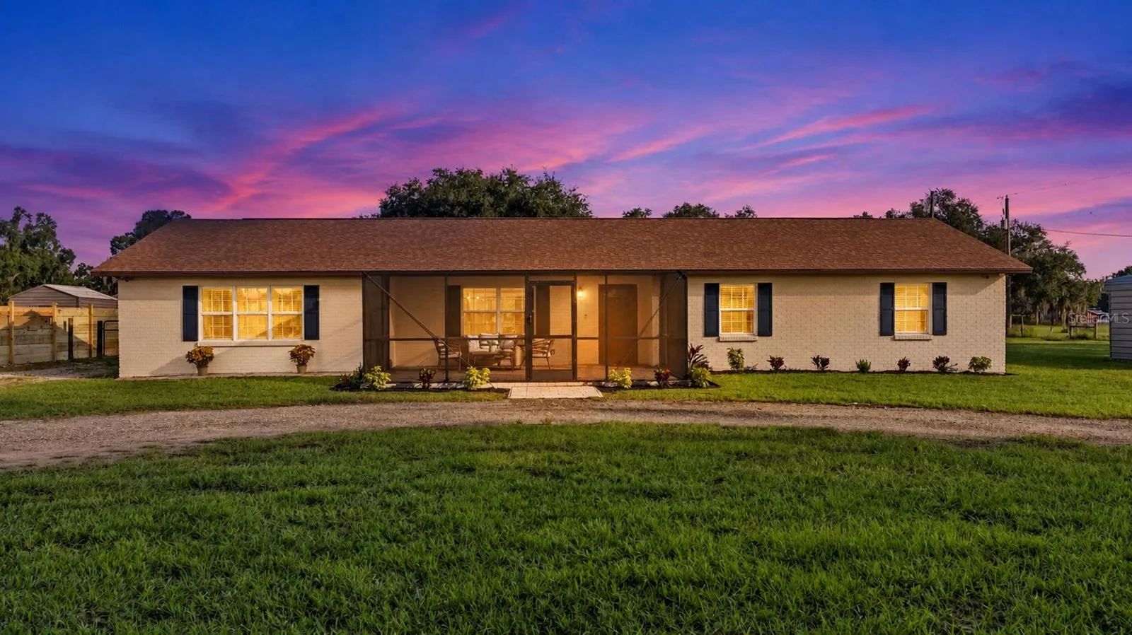 310 MOCCASIN HOLLOW RD