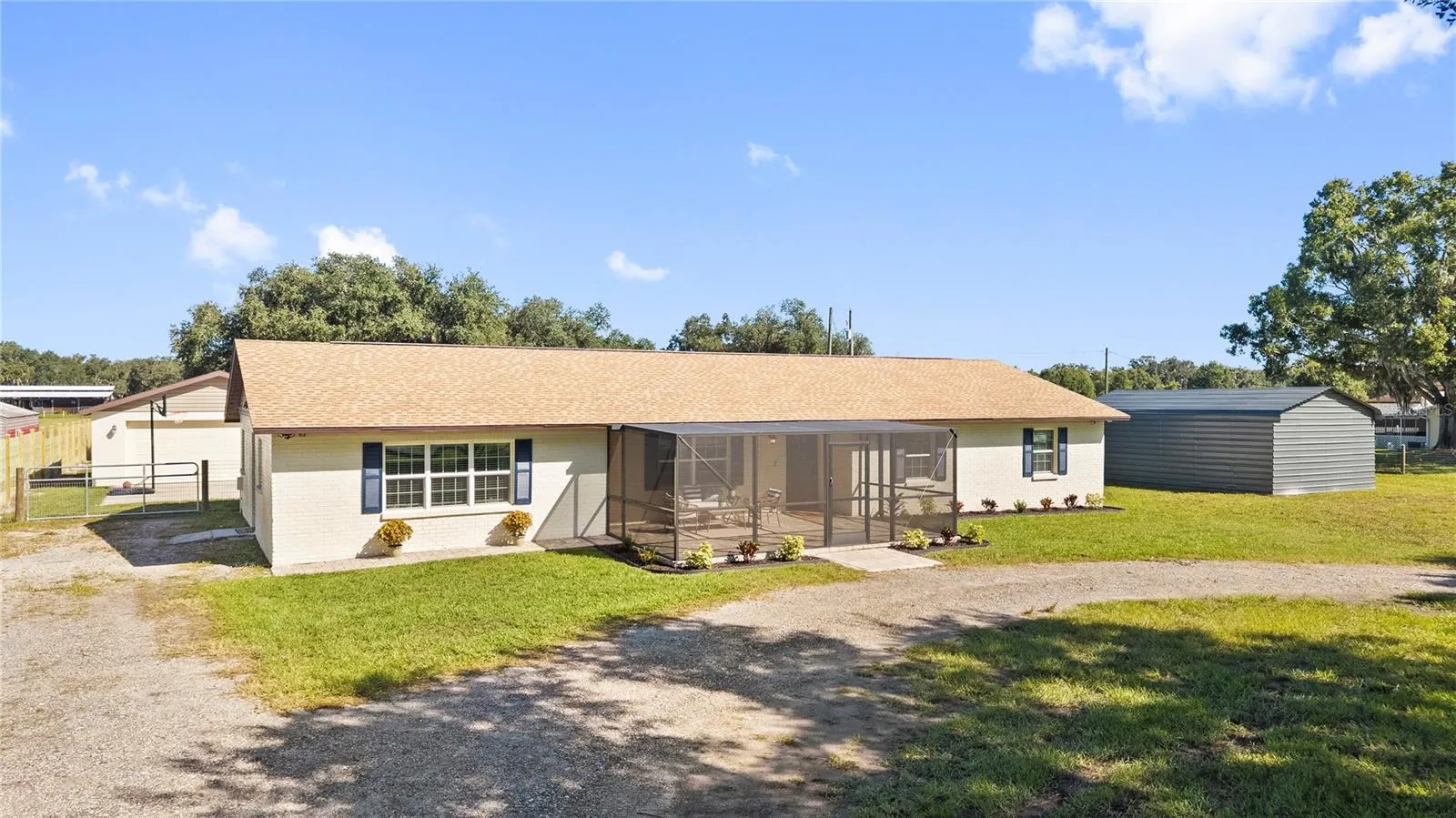 310 MOCCASIN HOLLOW RD