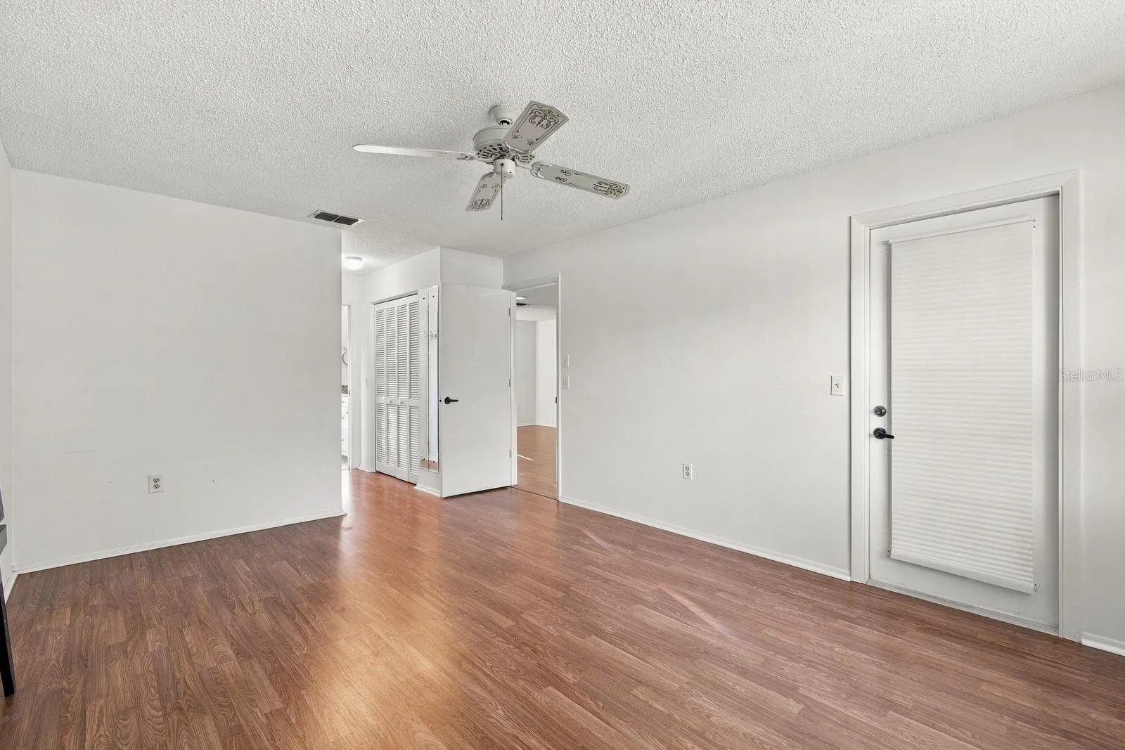3812 TARPON POINTE CIR