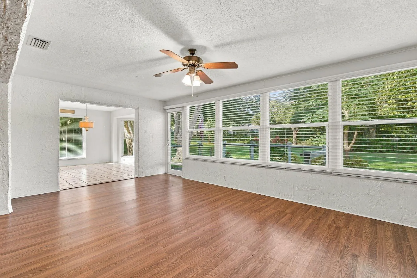 3812 TARPON POINTE CIR