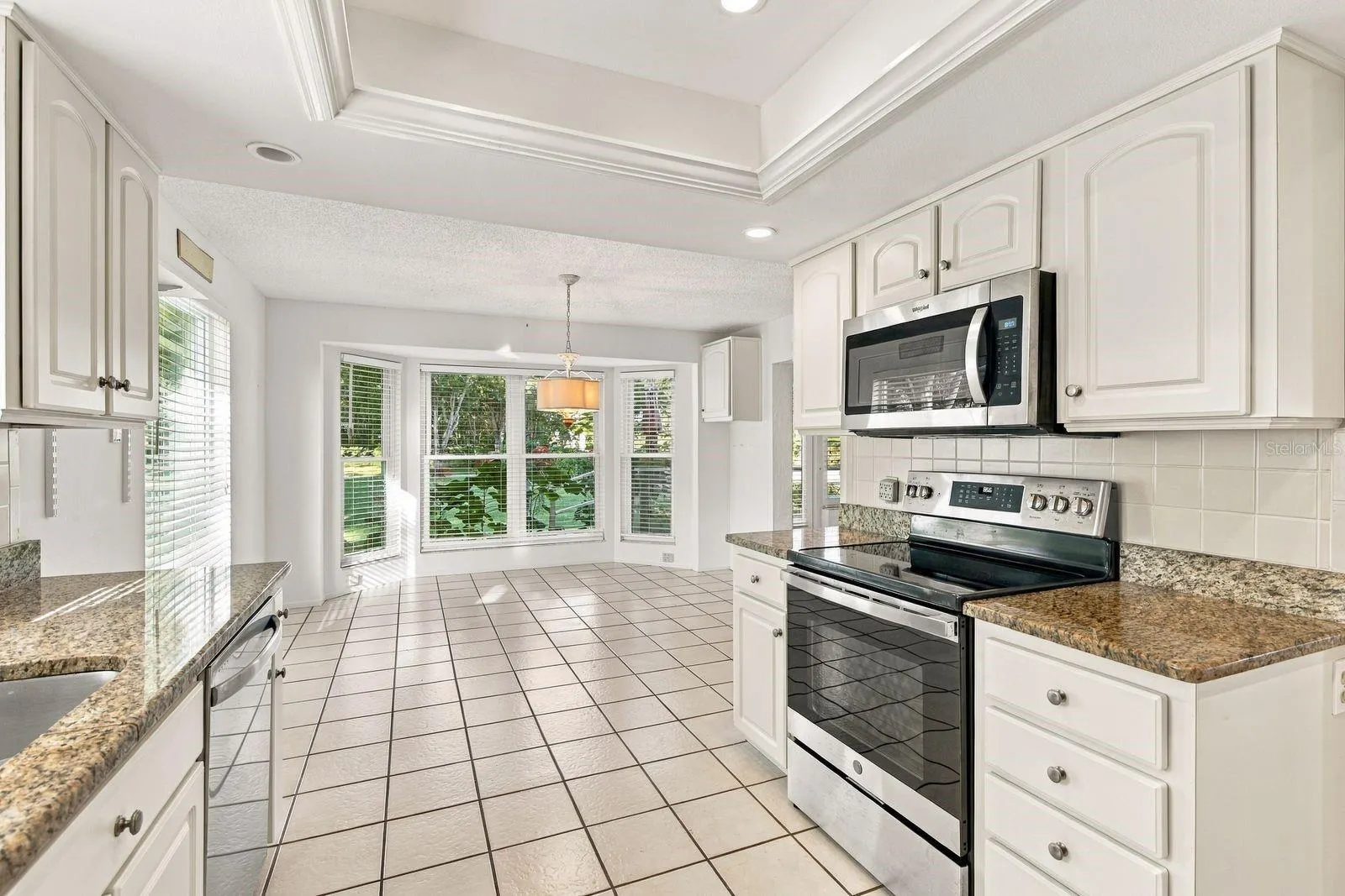 3812 TARPON POINTE CIR