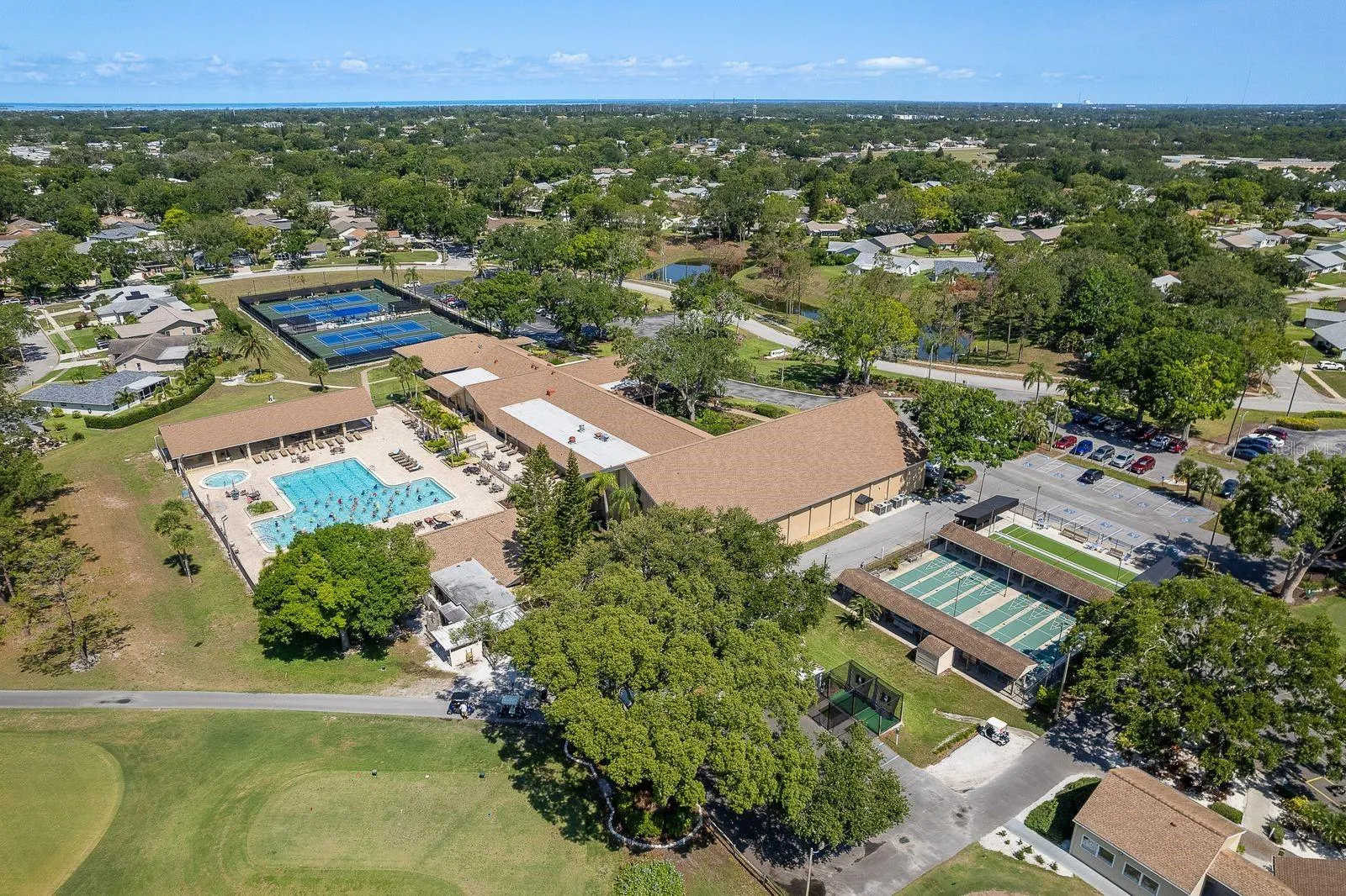 3812 TARPON POINTE CIR