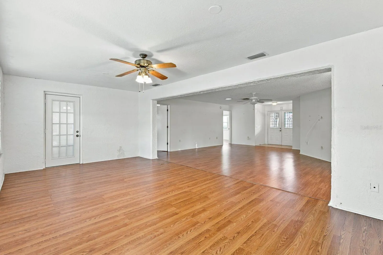 3812 TARPON POINTE CIR