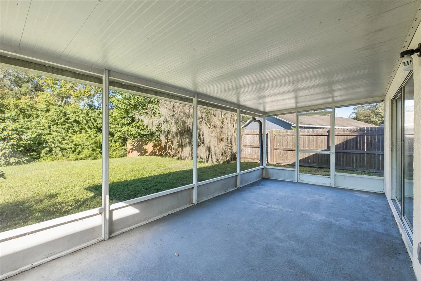 8150 TOM SAWYER DR