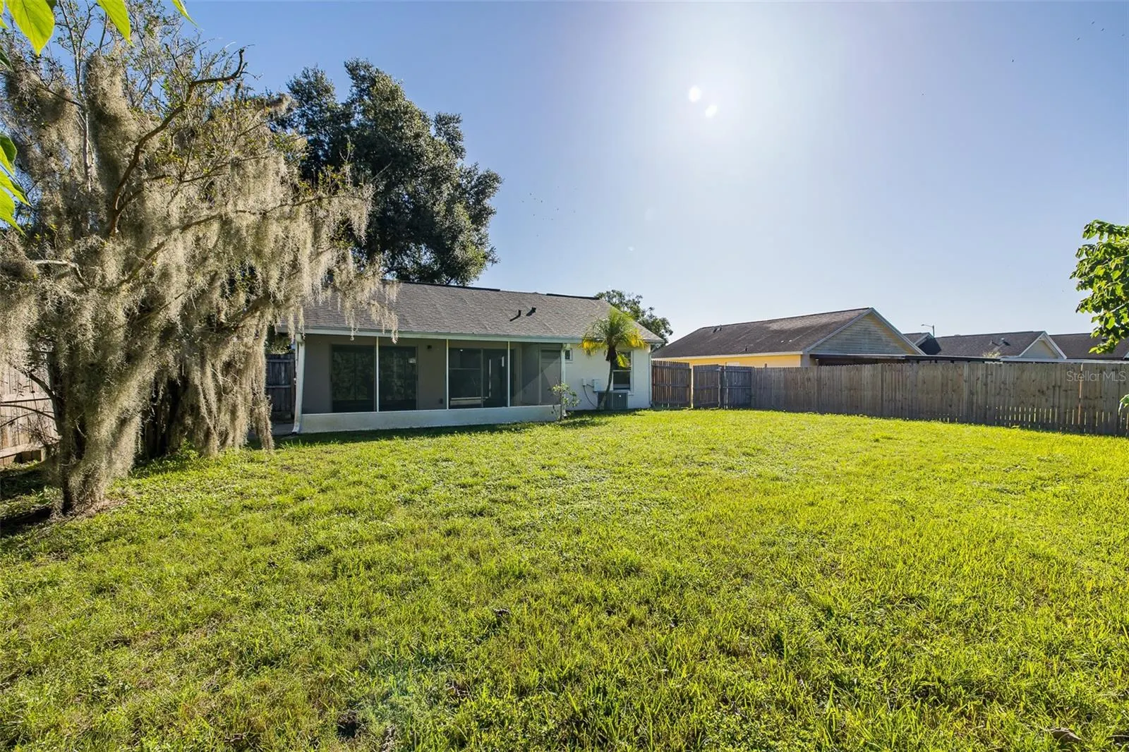 8150 TOM SAWYER DR