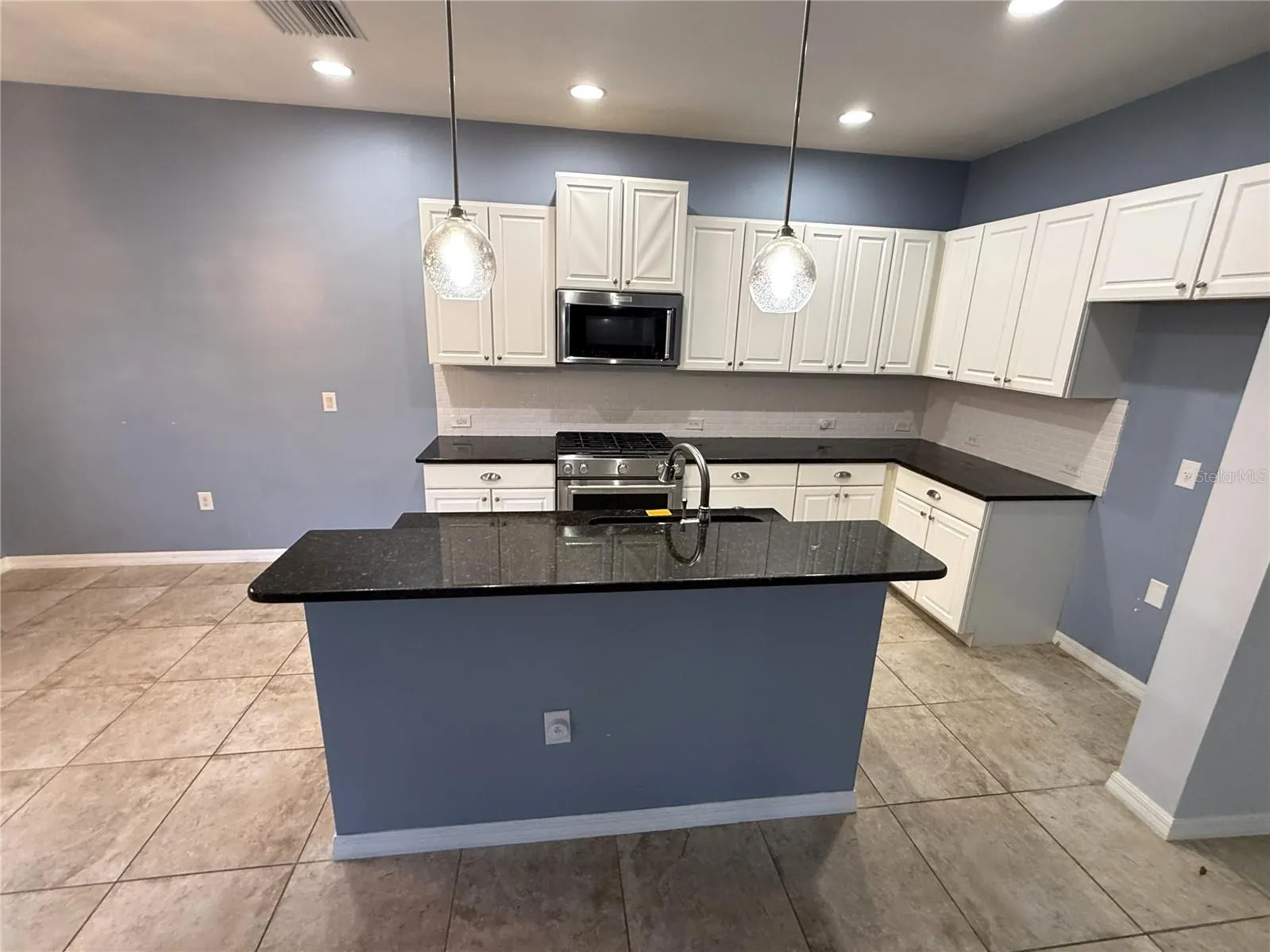 12196 ALACHUA LN