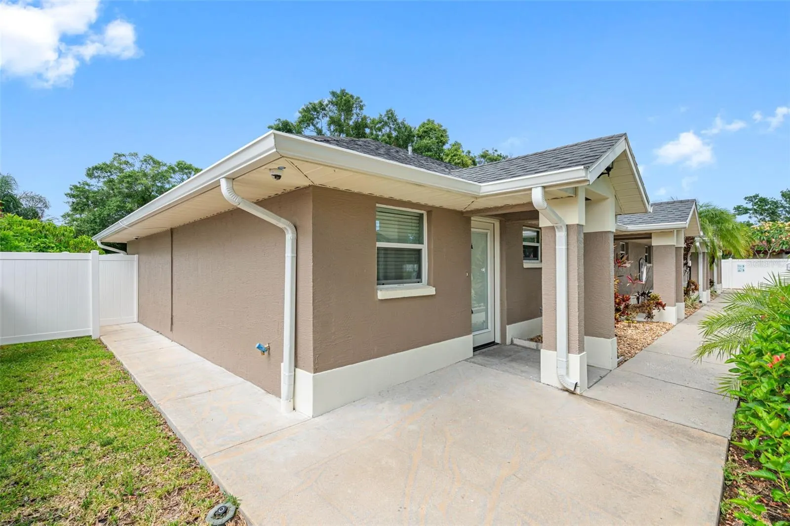 2703 W TAMPA BAY BLVD #D #D