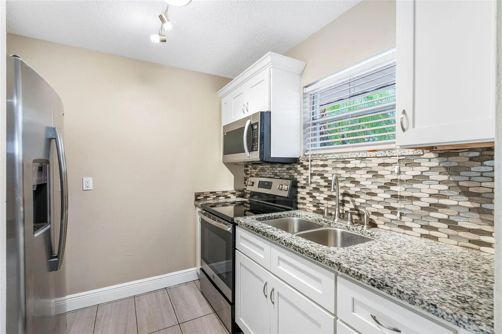 2703 W TAMPA BAY BLVD #D #D
