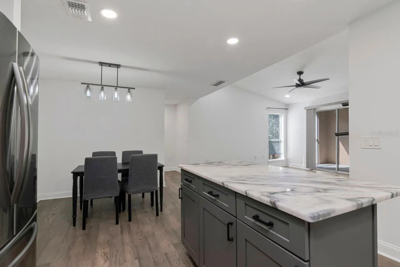 9481 HIGHLAND OAK DR. #514 #514