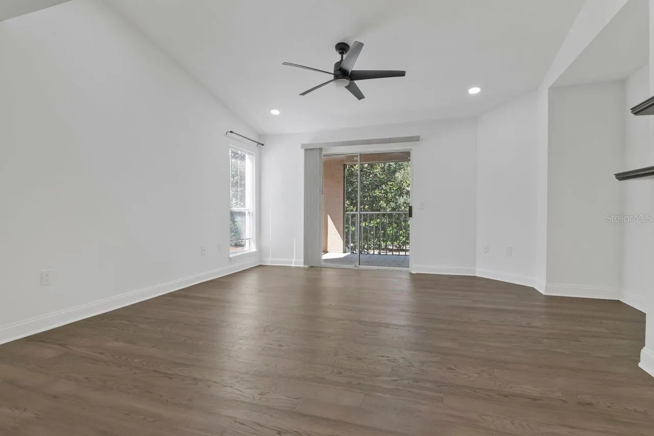 9481 HIGHLAND OAK DR. #514 #514