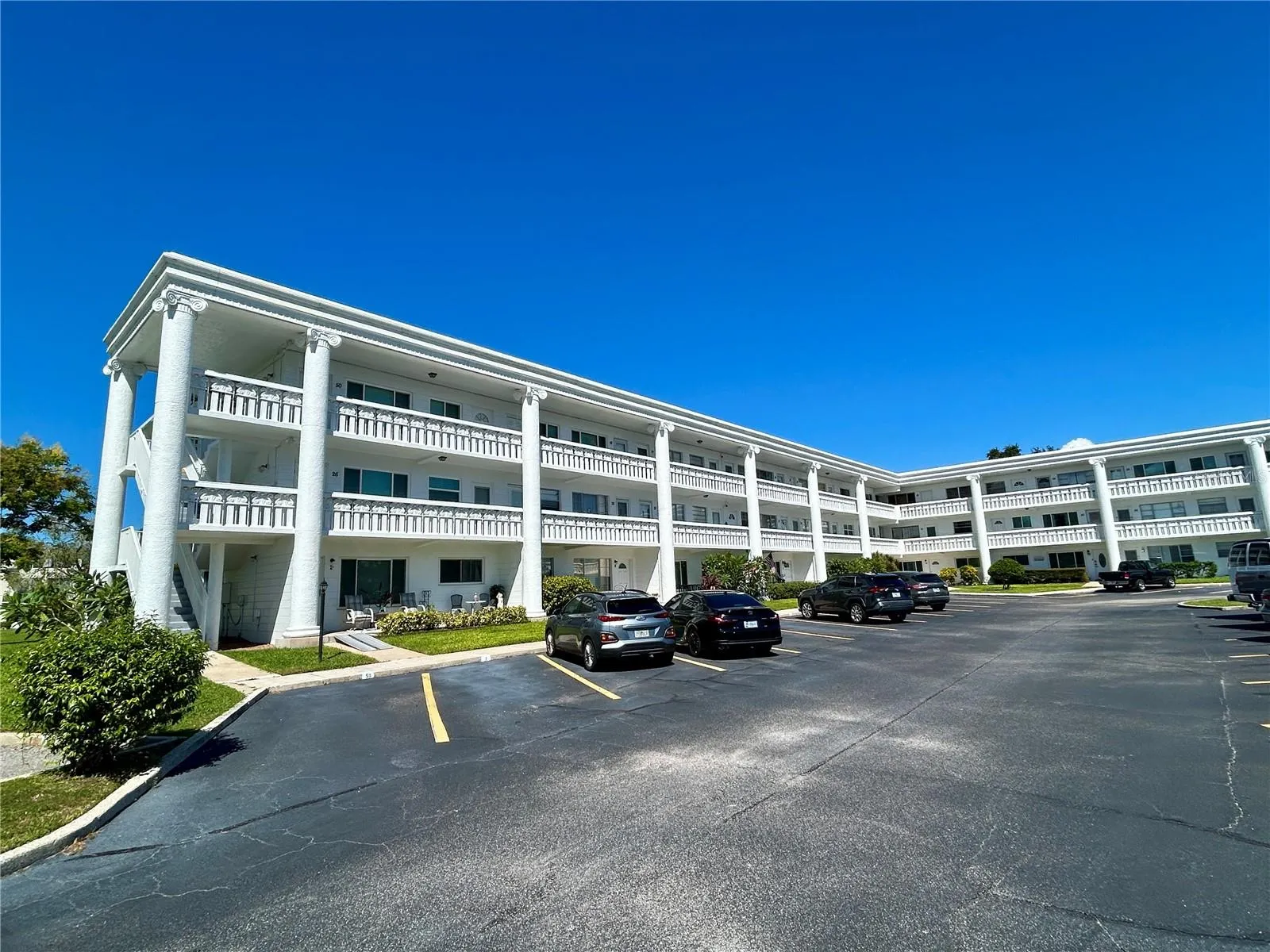 2454 AUSTRALIA WAY E #38 #38