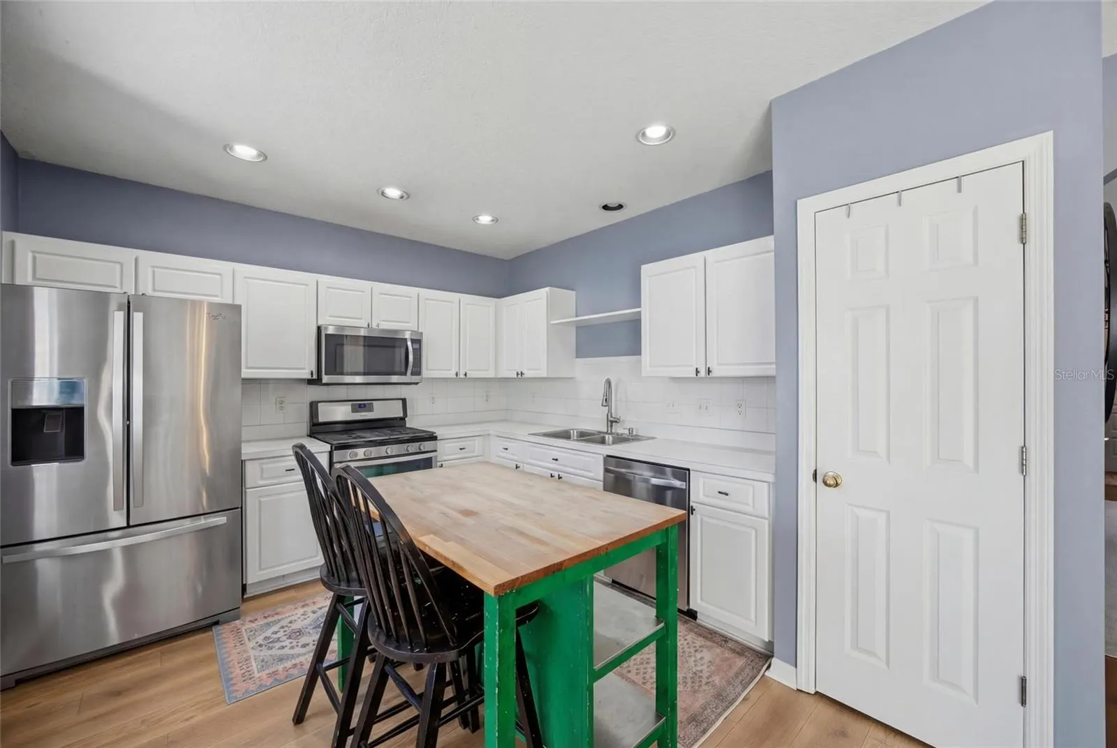 6526 SUMMER COVE DR
