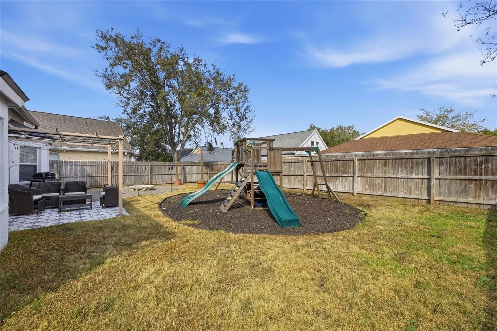 6526 SUMMER COVE DR