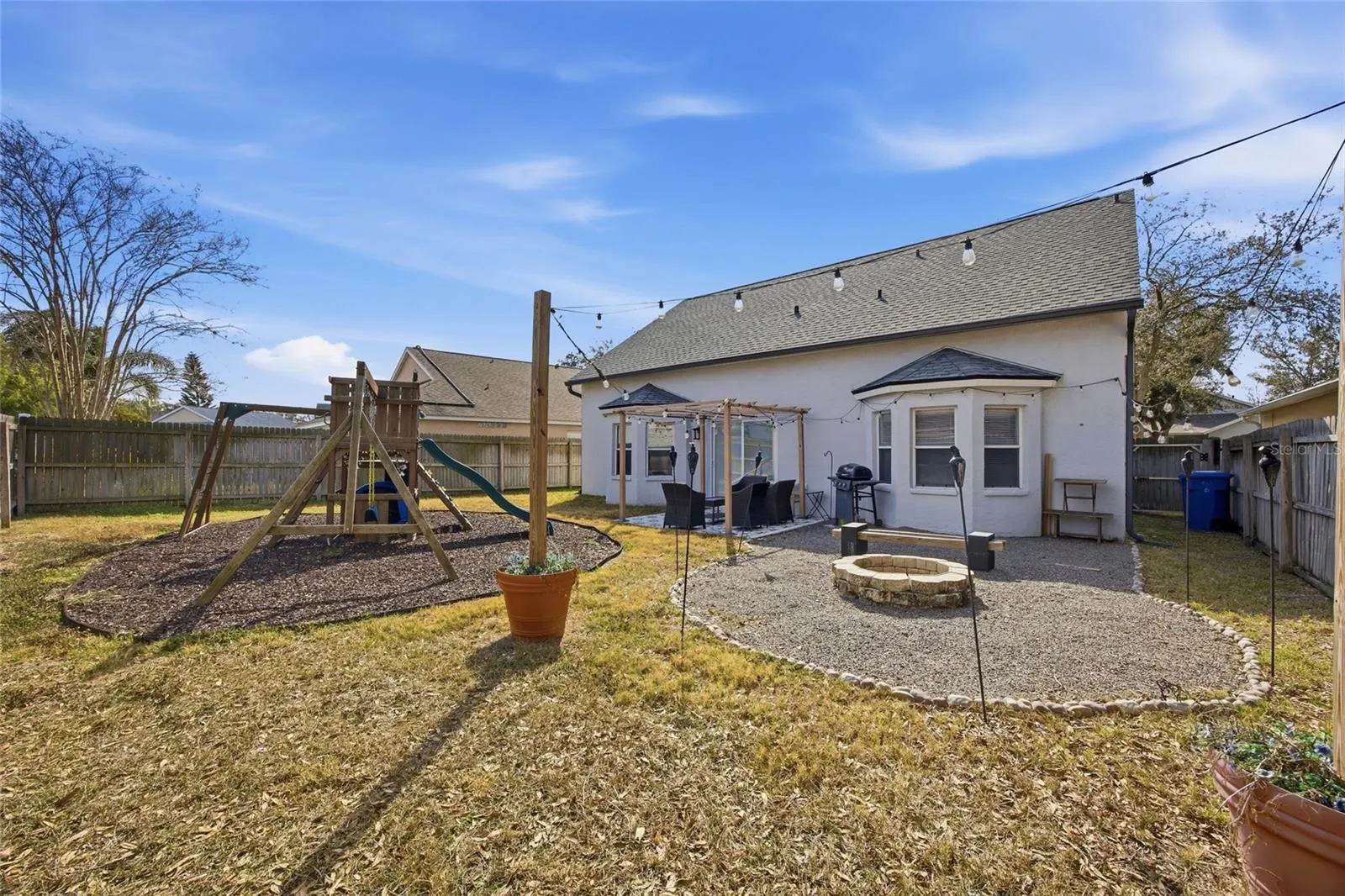 6526 SUMMER COVE DR