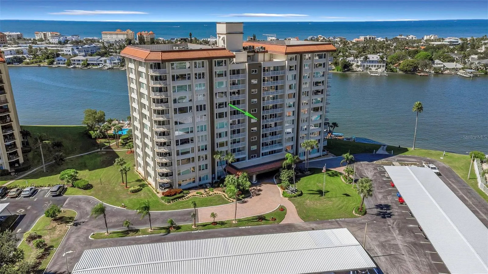 736 ISLAND WAY #601 #601