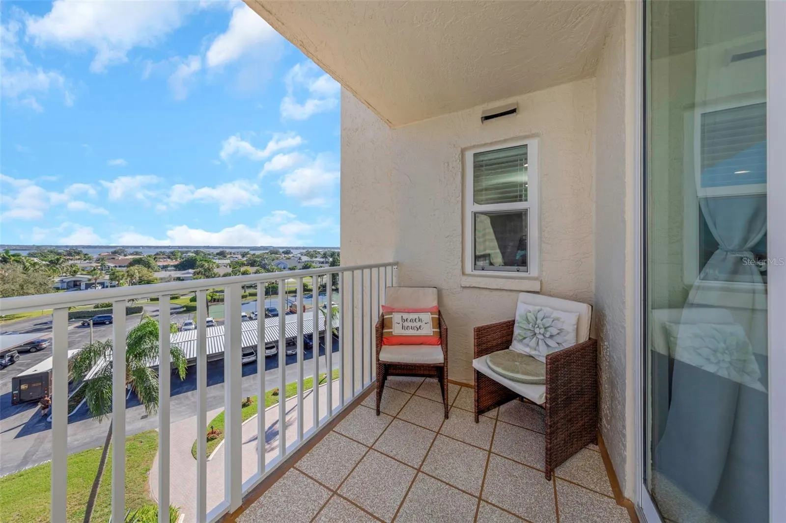 736 ISLAND WAY #601 #601