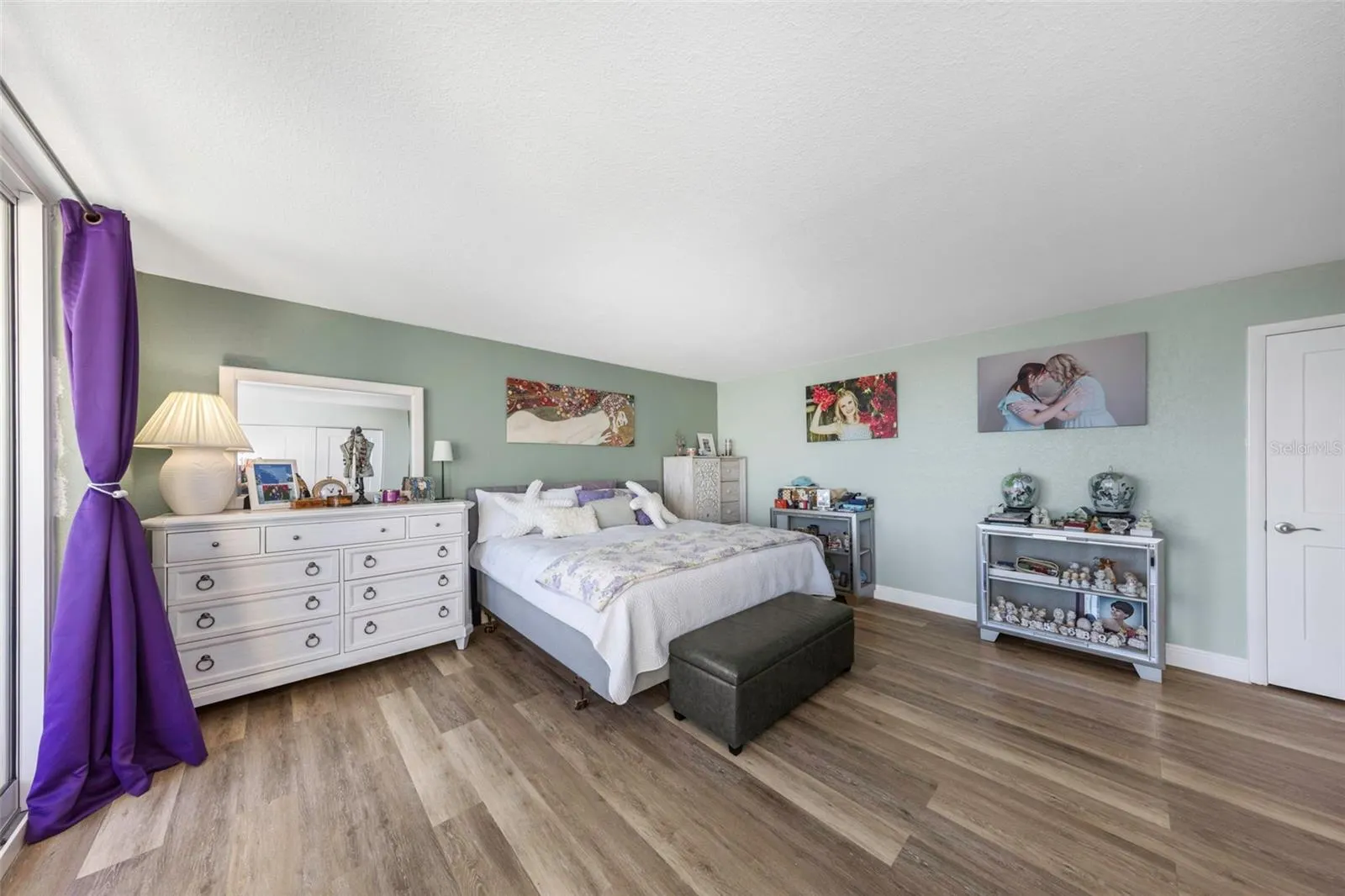 736 ISLAND WAY #601 #601