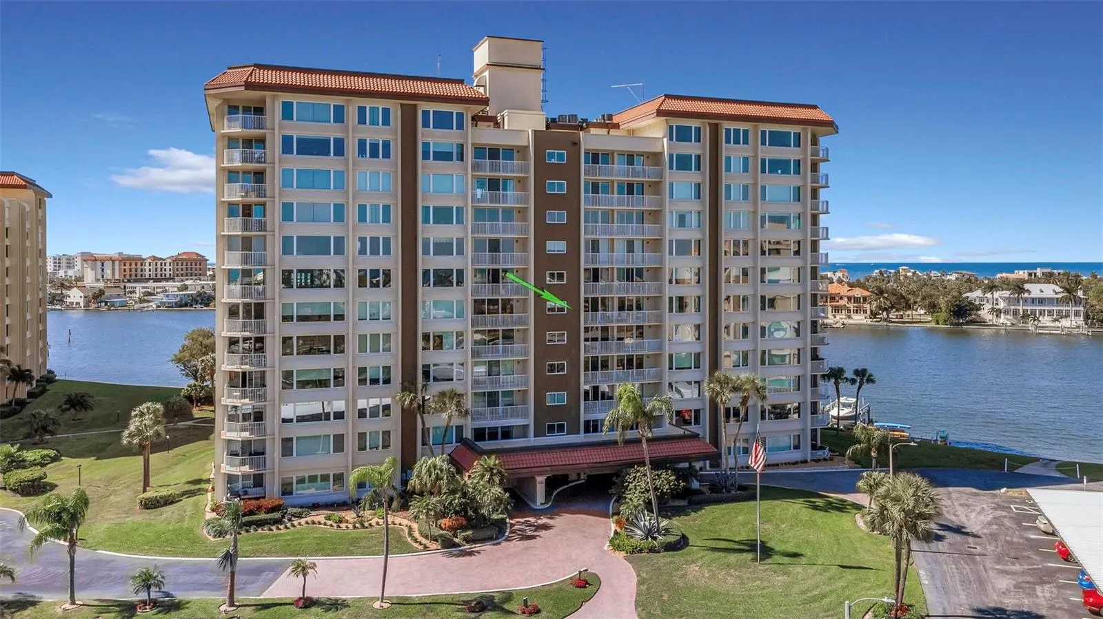 736 ISLAND WAY #601 #601