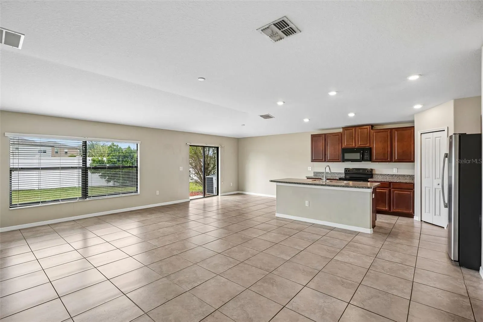 4103 GLOBE THISTLE DR