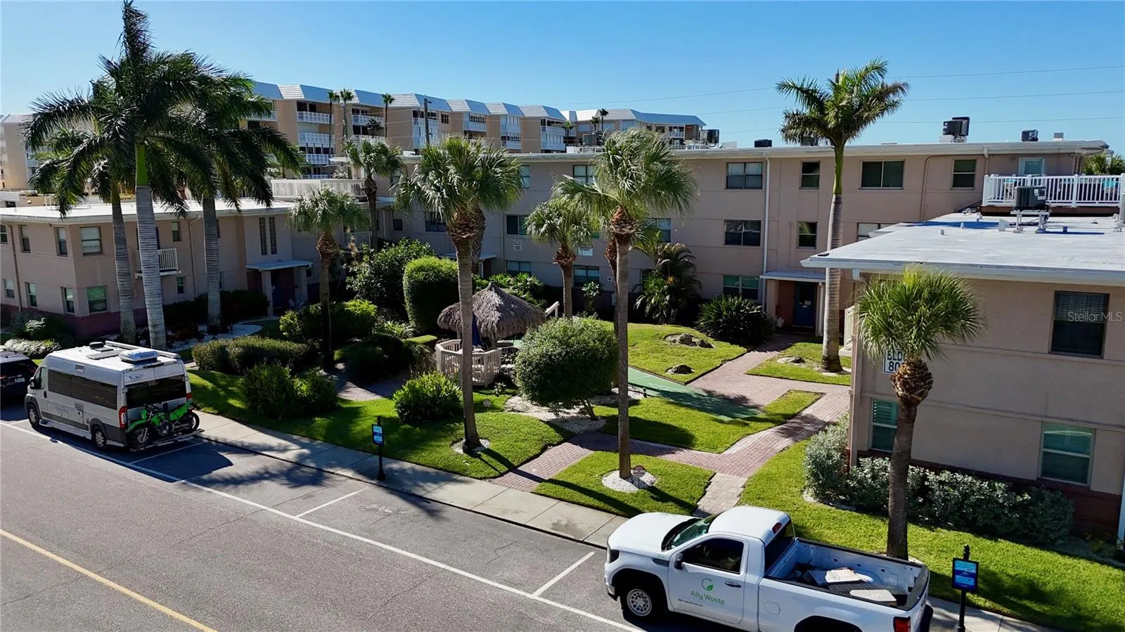 6700 SUNSET WAY #806 #806