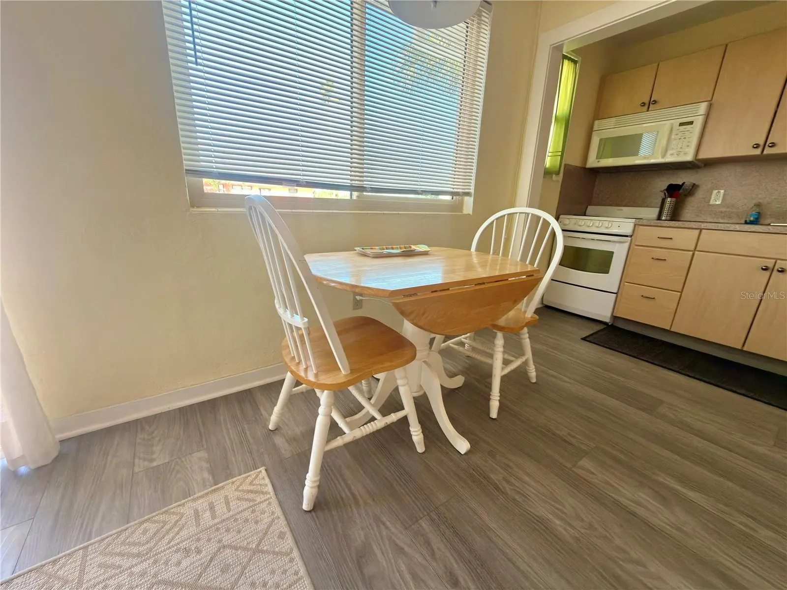 6700 SUNSET WAY #806 #806