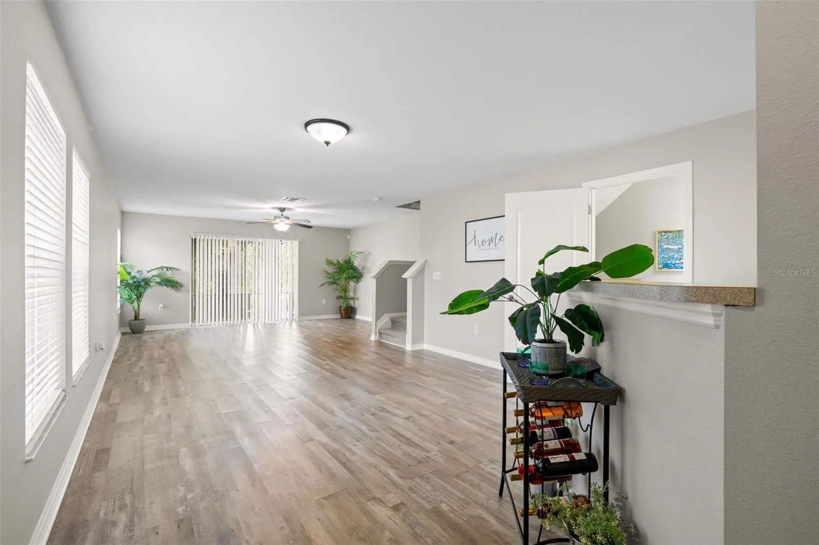 10924 JOHANNA AVE
