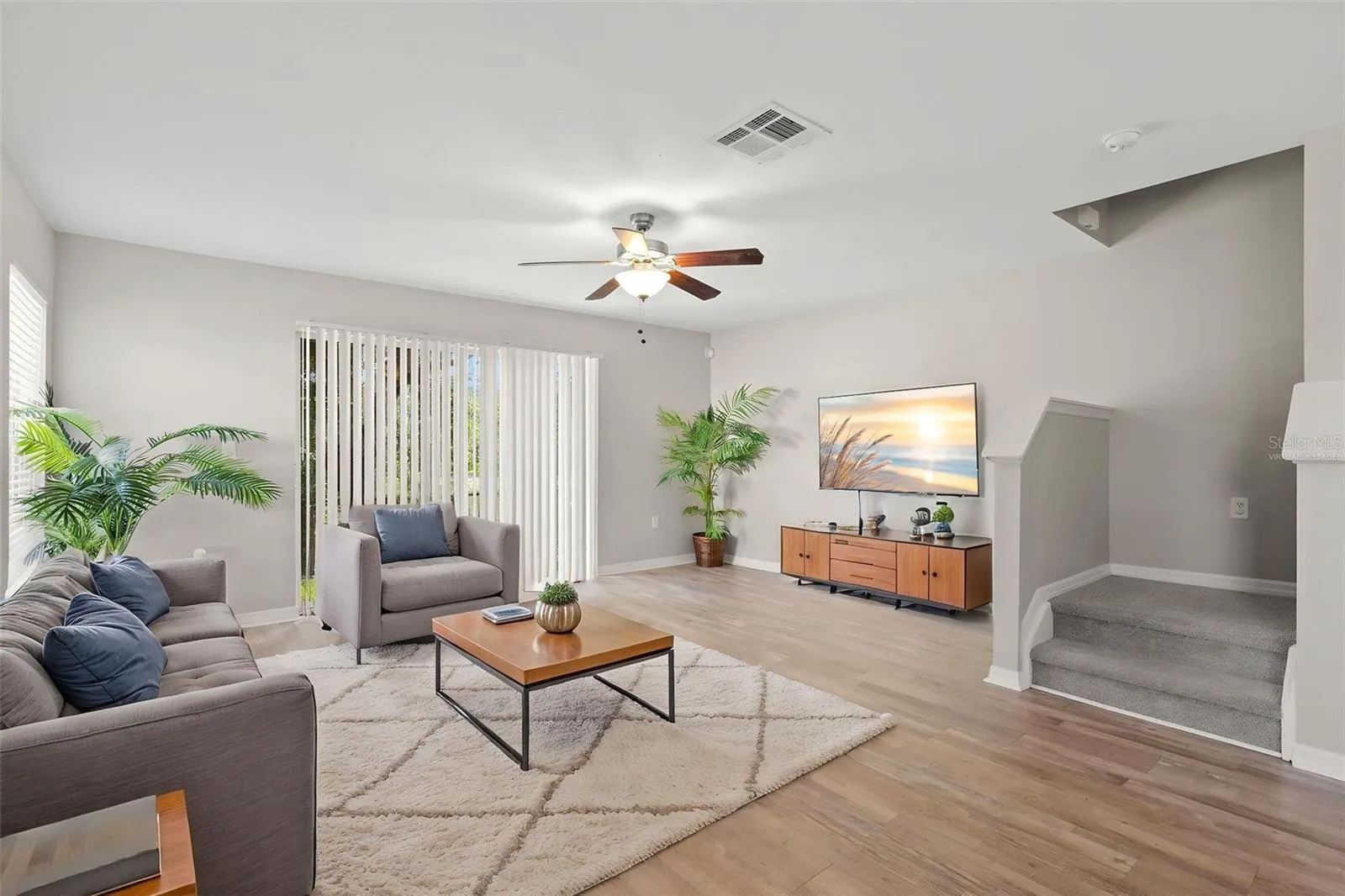10924 JOHANNA AVE