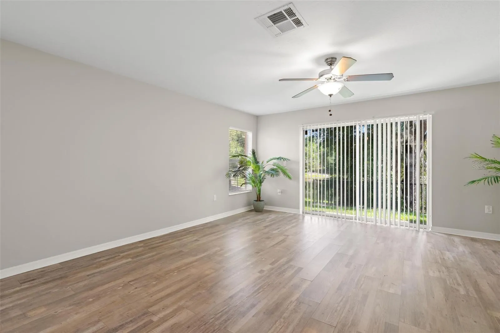 10924 JOHANNA AVE