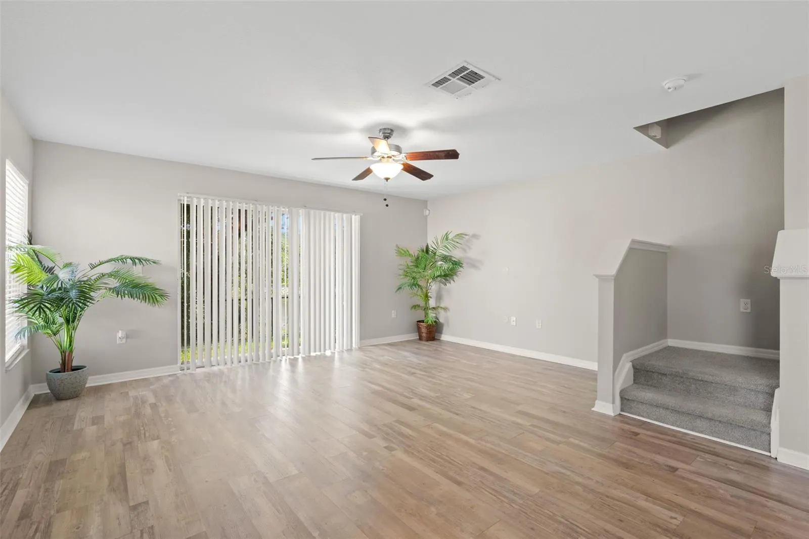 10924 JOHANNA AVE