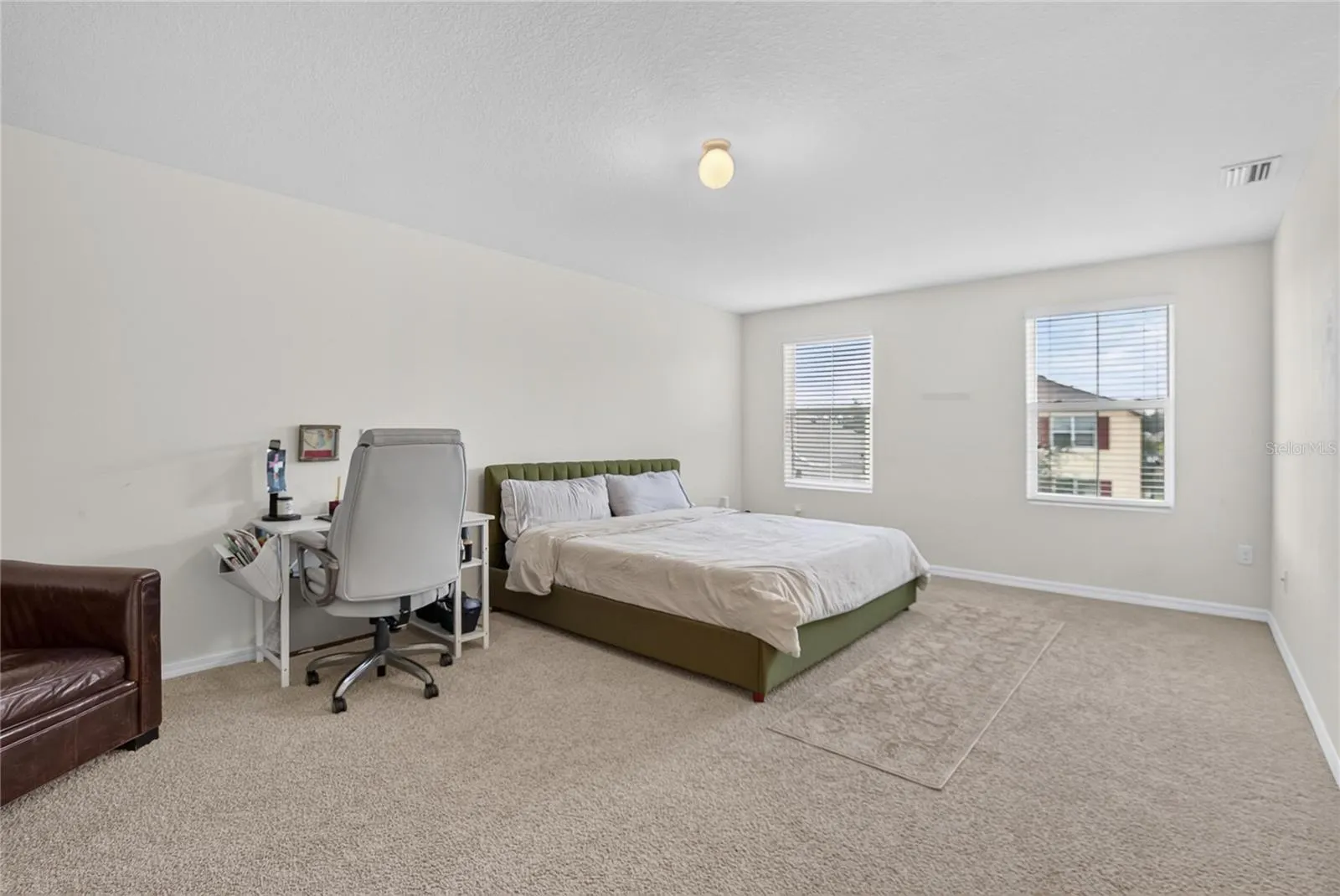 8219 BILSTON VILLAGE LN