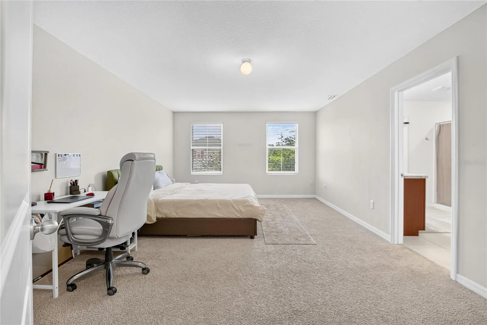 8219 BILSTON VILLAGE LN
