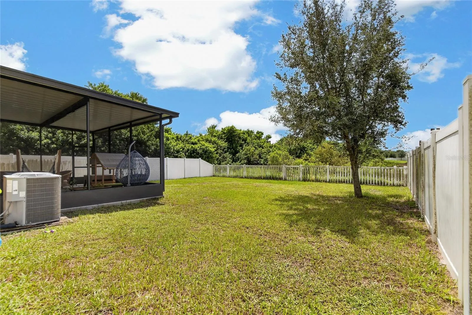 8219 BILSTON VILLAGE LN