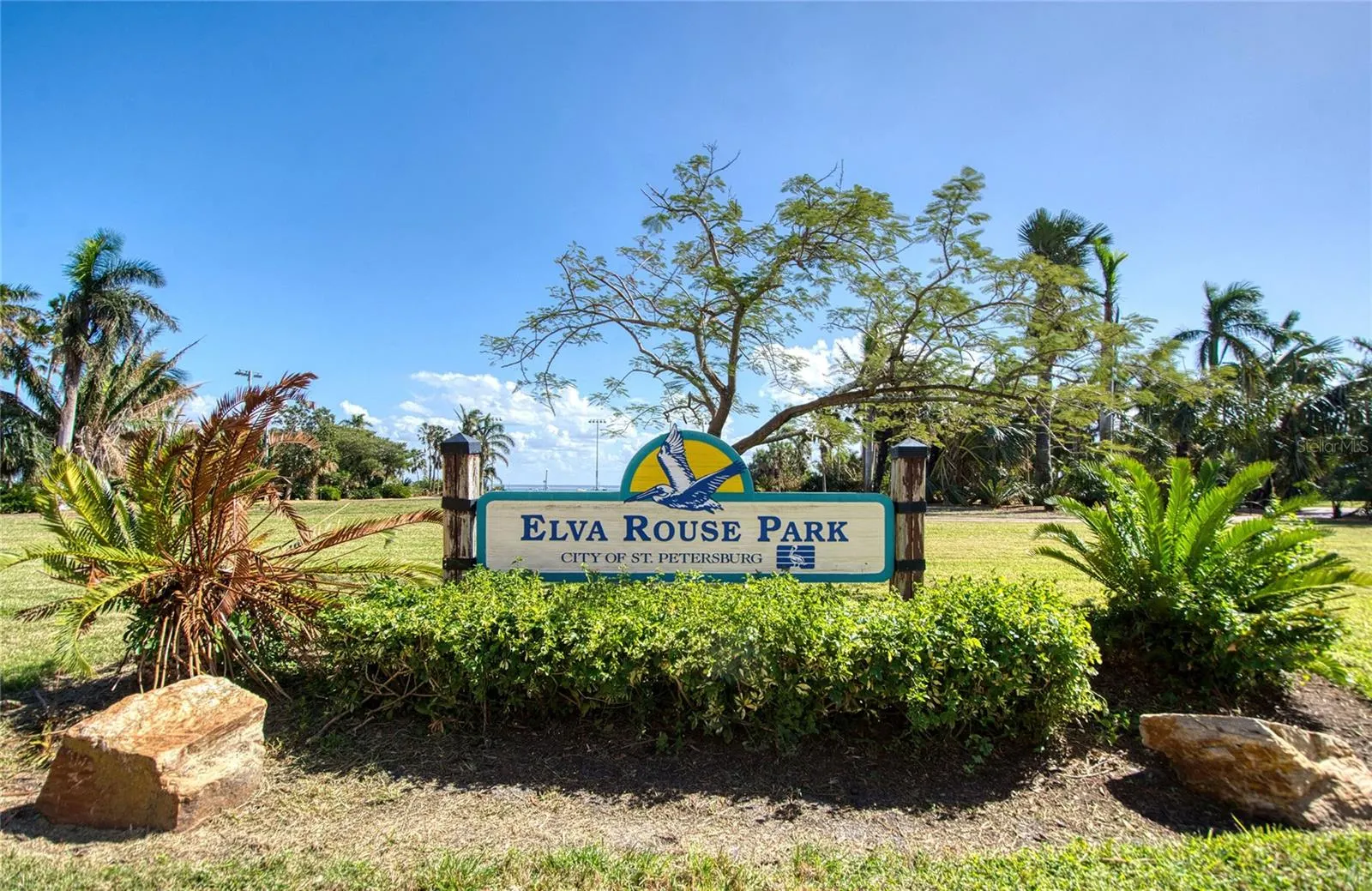 700 BEACH DR NE #701 #701
