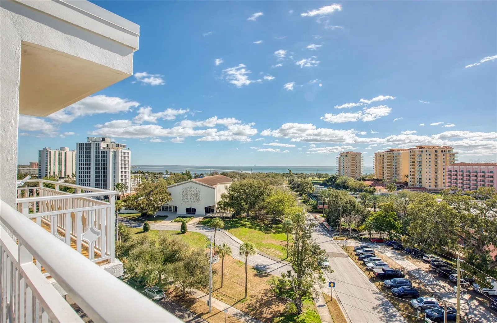 700 BEACH DR NE #701 #701