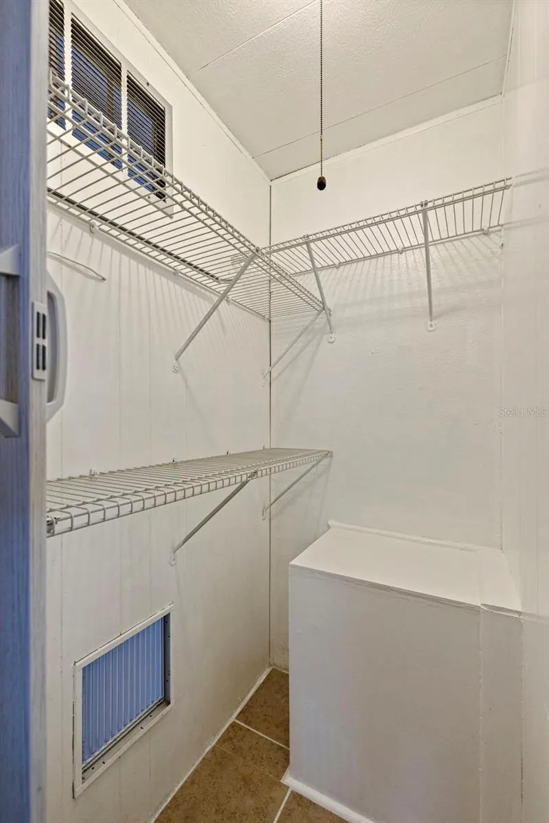 678 MOUNT MADISON AVE NE #661 #661