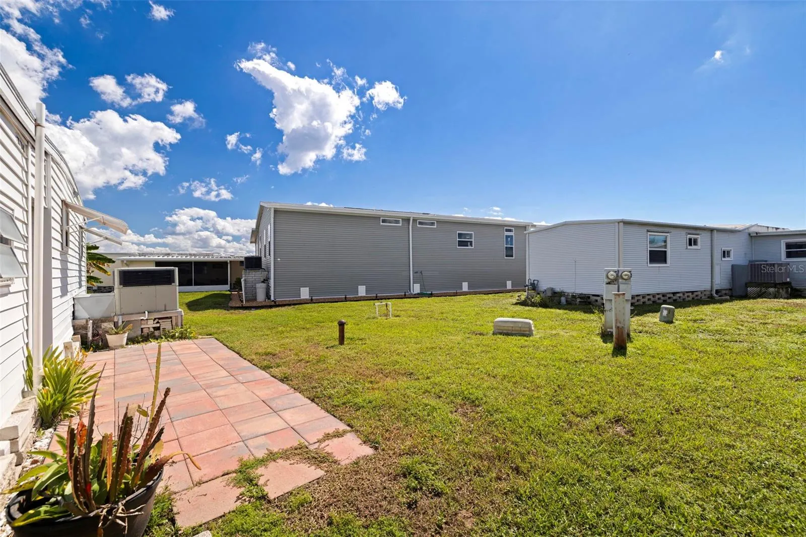678 MOUNT MADISON AVE NE #661 #661